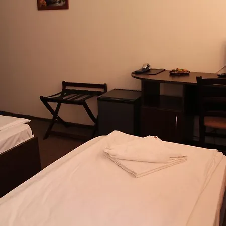 Hotel Sara Grand 4*