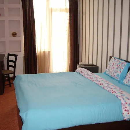 Hotel Sara Grand 4*